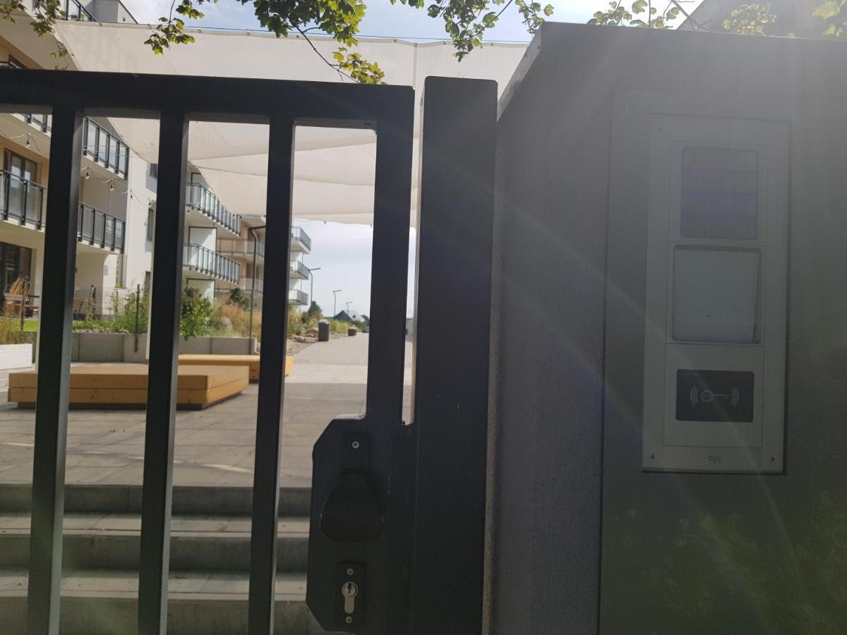 Apartament "Zloty Relaks" Tuz Przy Plazy Z Balkonem Z Widokiem Na Hel I Hamakami Puck Exterior photo